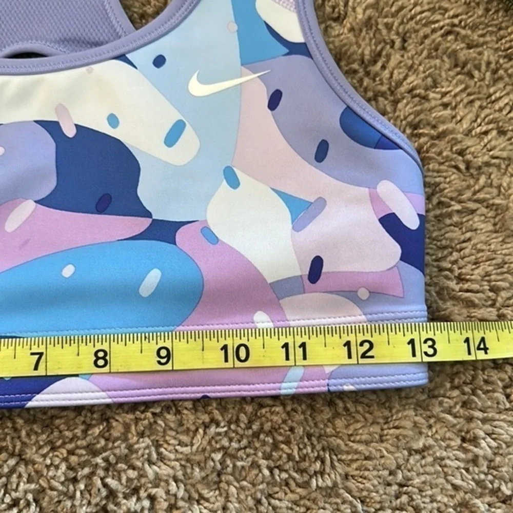 NIKE Girls' Swoosh Camo Print Reversible Sports Bra size Large NWOT